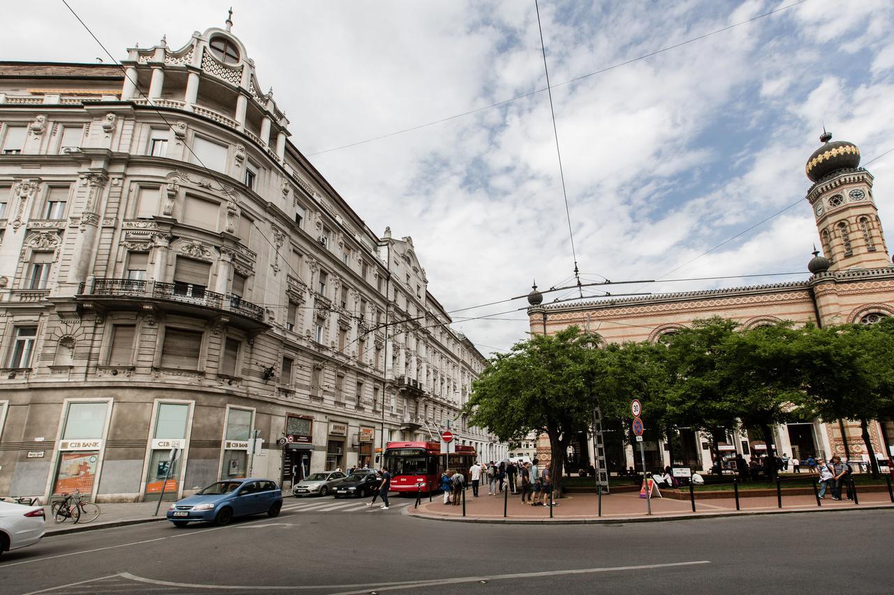 W2 Synagogue Apartment Budapeste Exterior foto